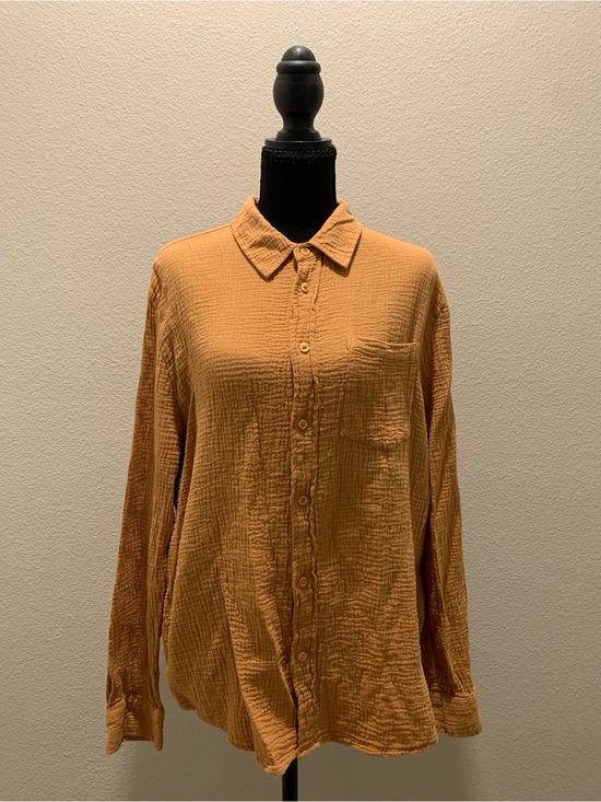 And Now This Tops - And Now This 100% Cotton Textured Button-Down Shirt in Mustard (Size L)